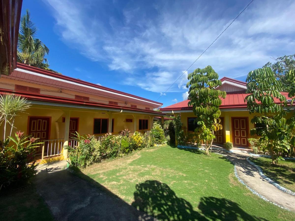 Uptown Guesthouse Siquijor Dış mekan fotoğraf