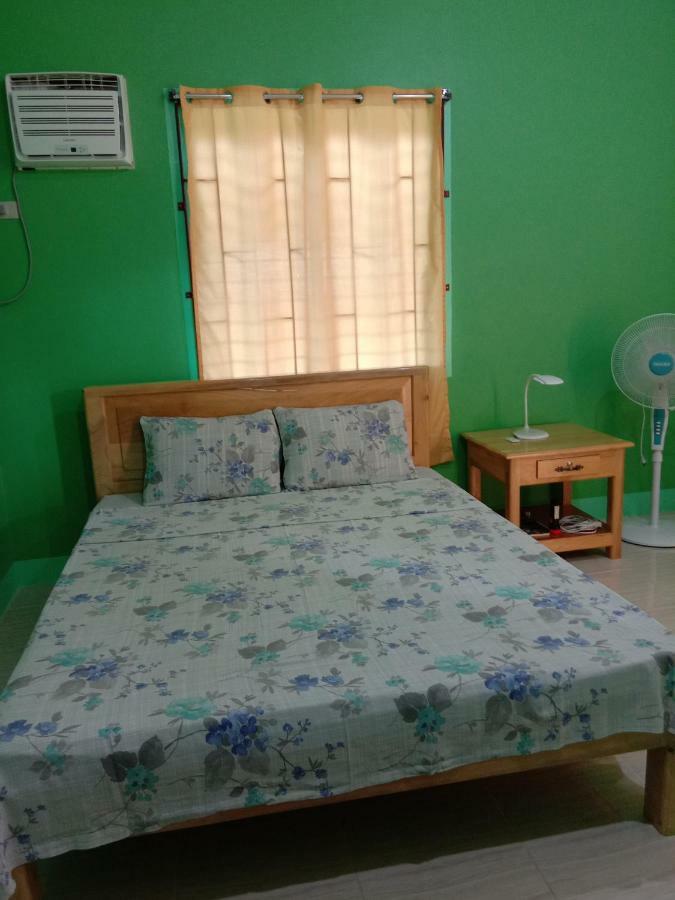 Uptown Guesthouse Siquijor Dış mekan fotoğraf