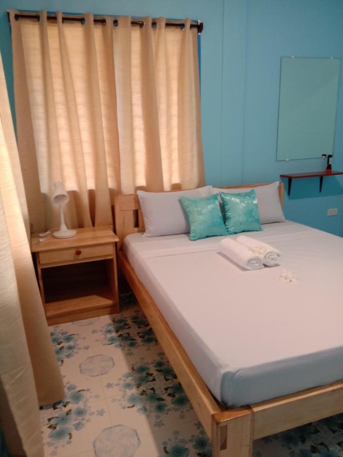 Uptown Guesthouse Siquijor Dış mekan fotoğraf