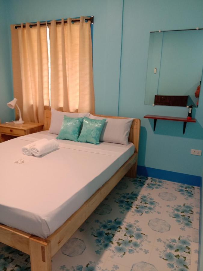 Uptown Guesthouse Siquijor Dış mekan fotoğraf